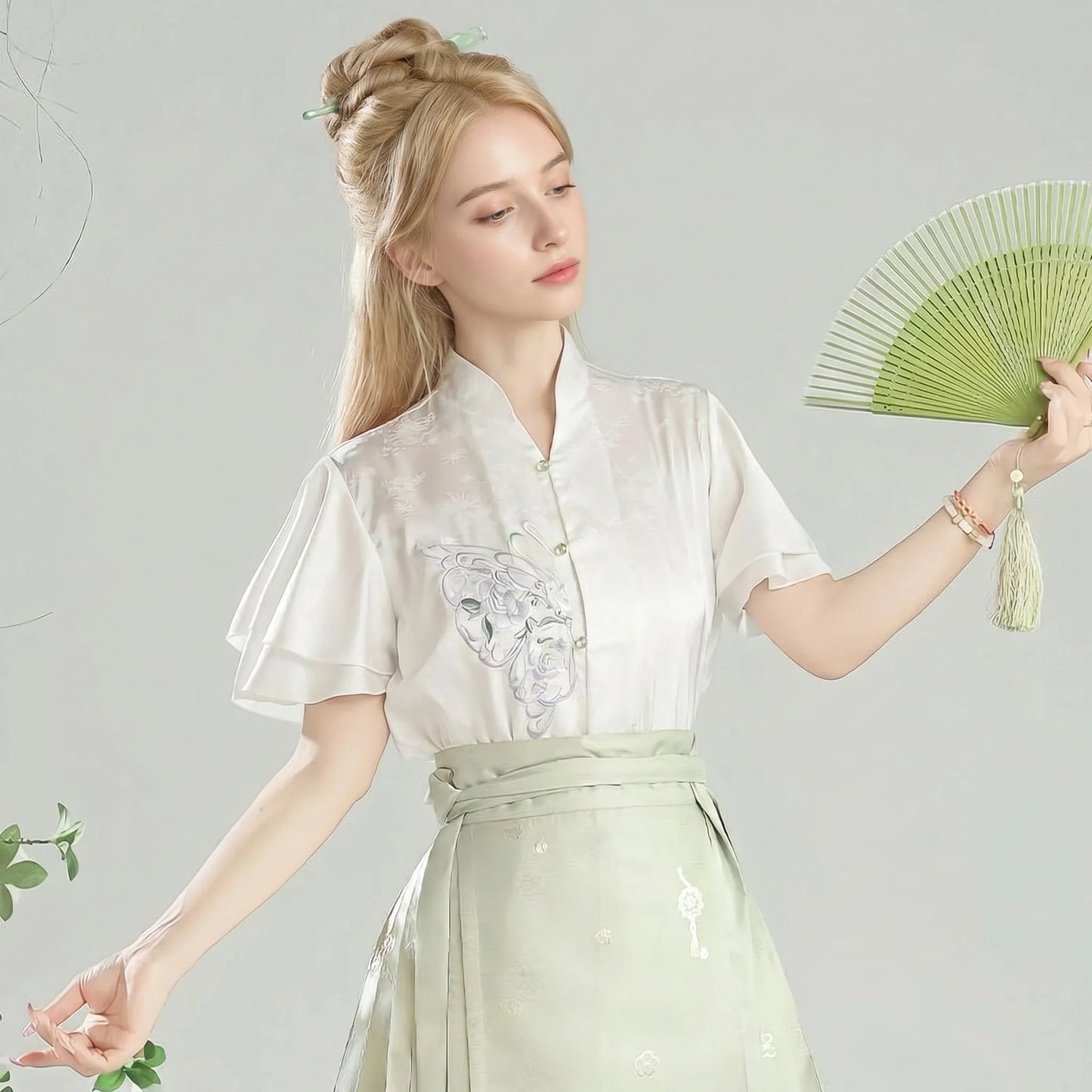 Floral Embroidered Short Sleeve Mandarin Blouse